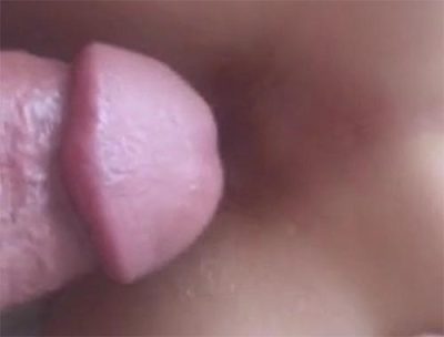 کلیپ وطنی کونش رو برا دوست پسرش باز کرده کیرشو میکنه تو کونش و در میاره میکنه تو کسش