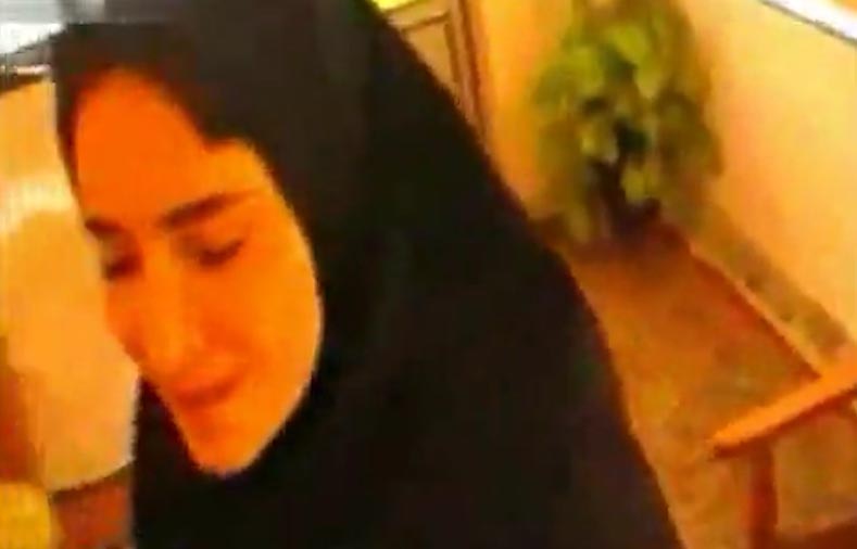 فیلم سکس کامل محسن و سعیده که تو خونه خالی باهم لخت میشن و بعد خوردن همدیگه باهم سکس میکنن دختره زیاد جور نیست و هی اخ اوخ میکنه میگه درد دارم