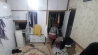 فیلم مخفی ایرانی بیغیرتی پسر بی از لباس عوض کردن مامانش